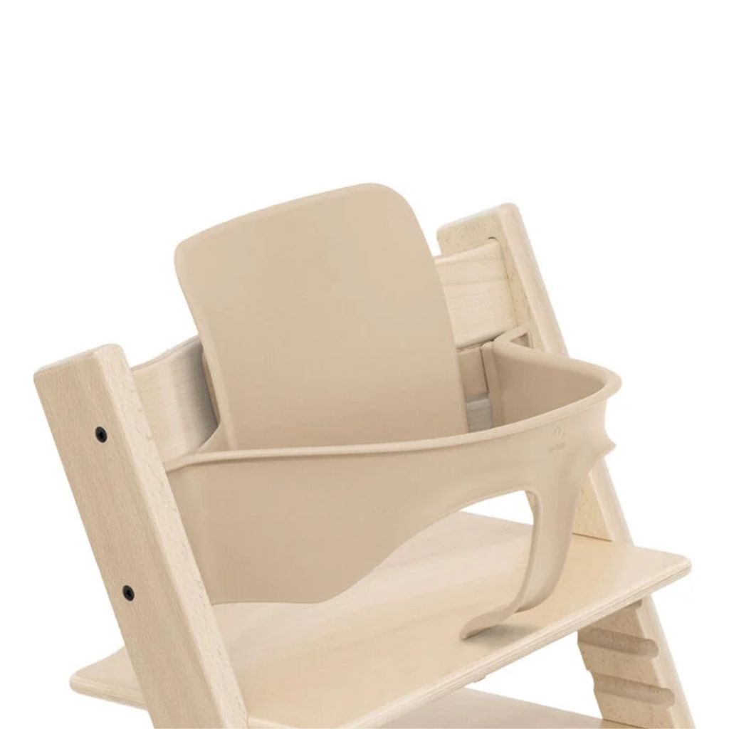 Stokke® Eetstoel Tripp Trapp® + Newborn Set kussen + Baby Set beugel Naturel